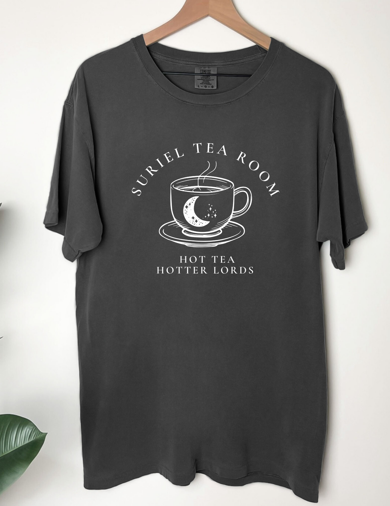 Suriel Tea Room Tee - Pepper