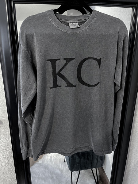 Distressed KC Long Sleeve - Pepper